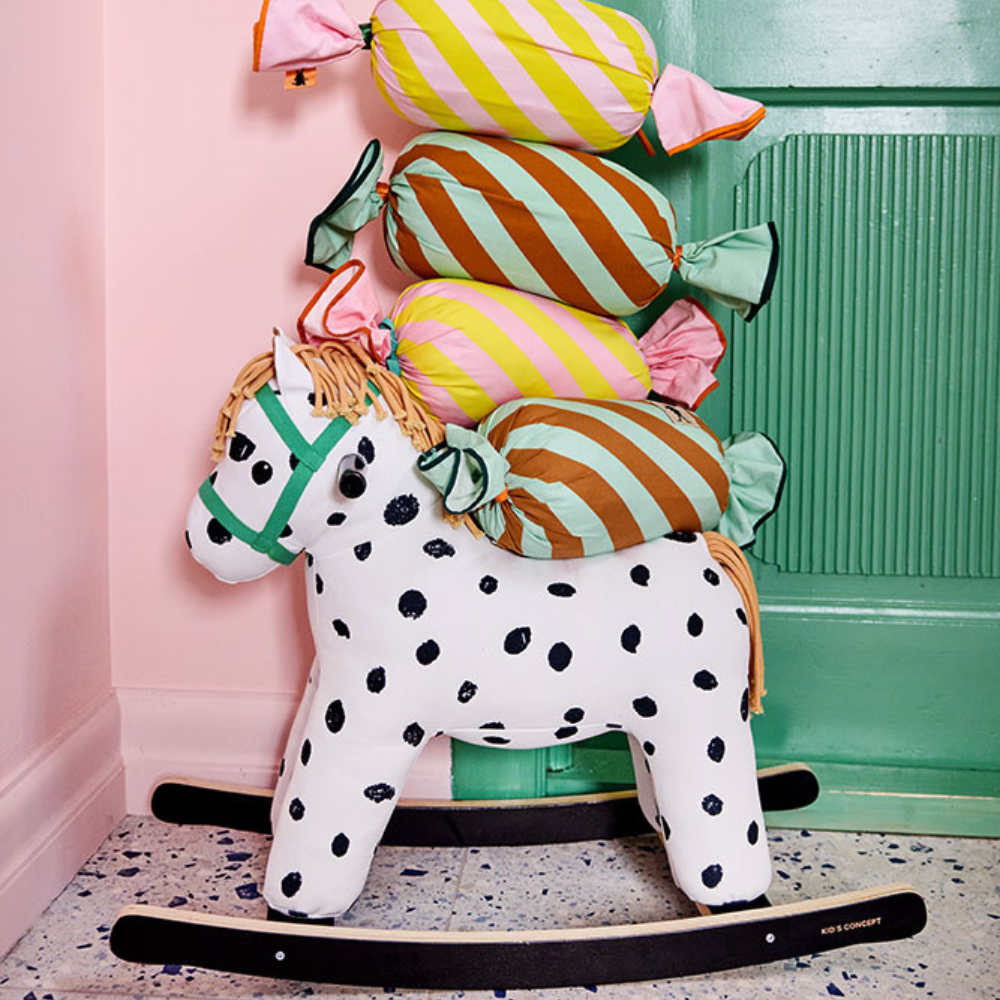 Kid's Concept Konik na biegunach PIPPI White/Black