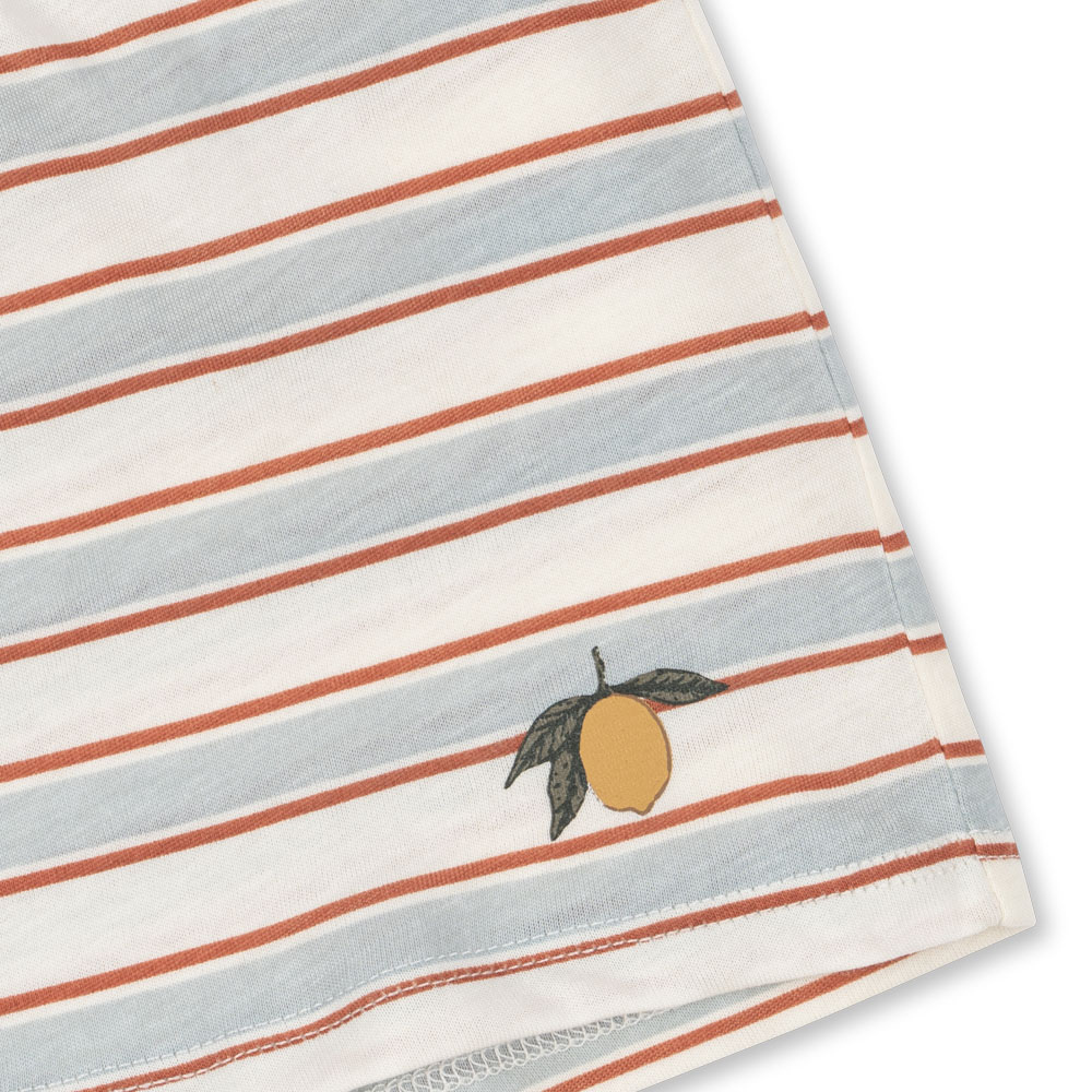 Konges Slojd bawełniany komplet dziecięcy koszulka i spodenki Famo Pearl Stripe