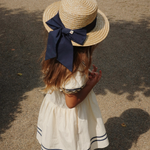 Konges Slojd Słomiany kapelusz z kokardą Allie Sailor Hat Navy blazer