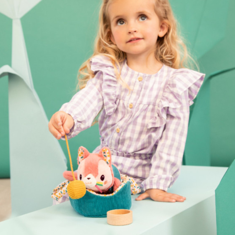 Lilliputiens Przytulanka kotek z koszyczkiem i akcesoriami Kotka Jeanne