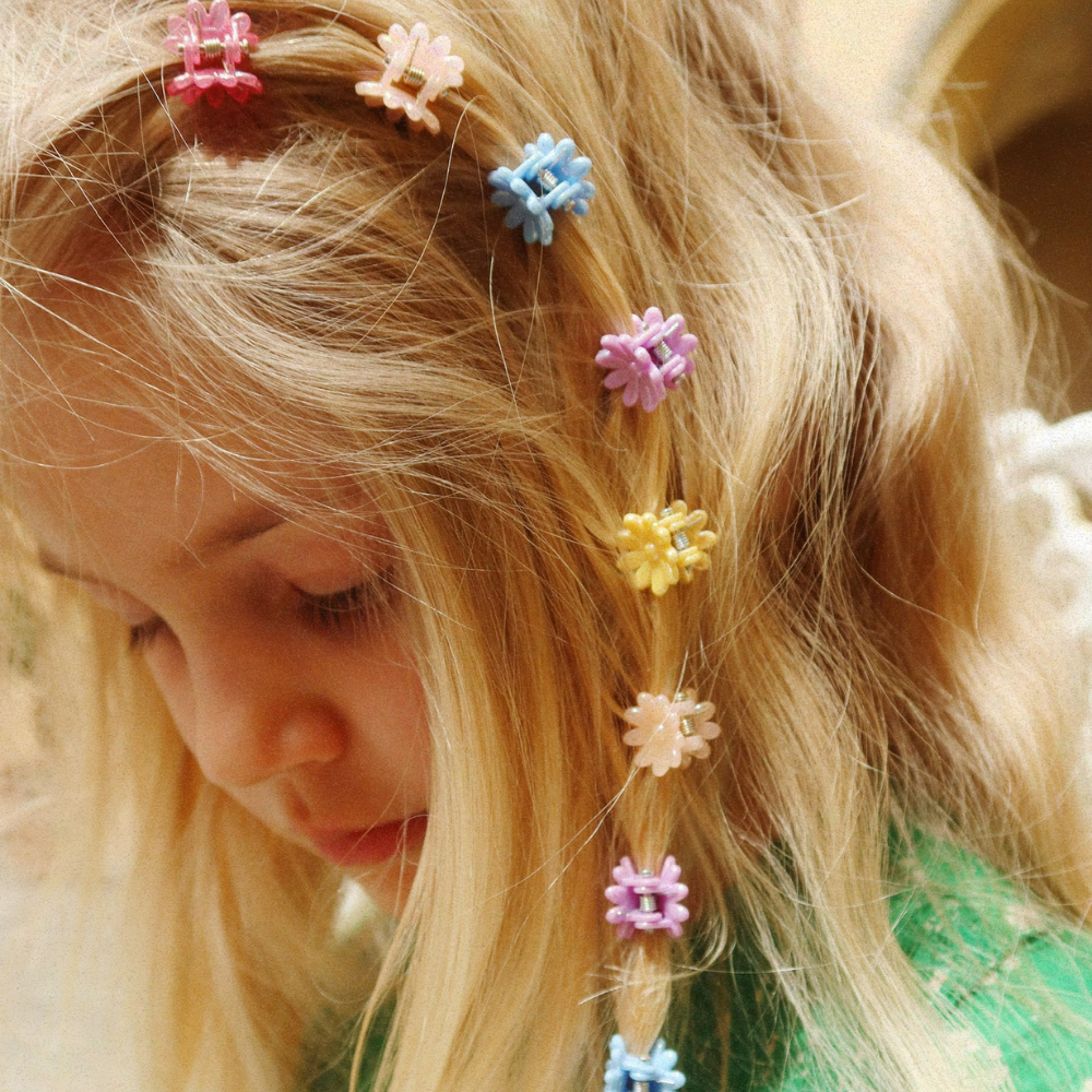 Konges Slojd spinki do włosów mini kwiatuszki 10-pak Multi