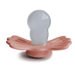 FRIGG Smoczek dla niemowlaka silikonowy Lucky Pretty in Peach  6m+