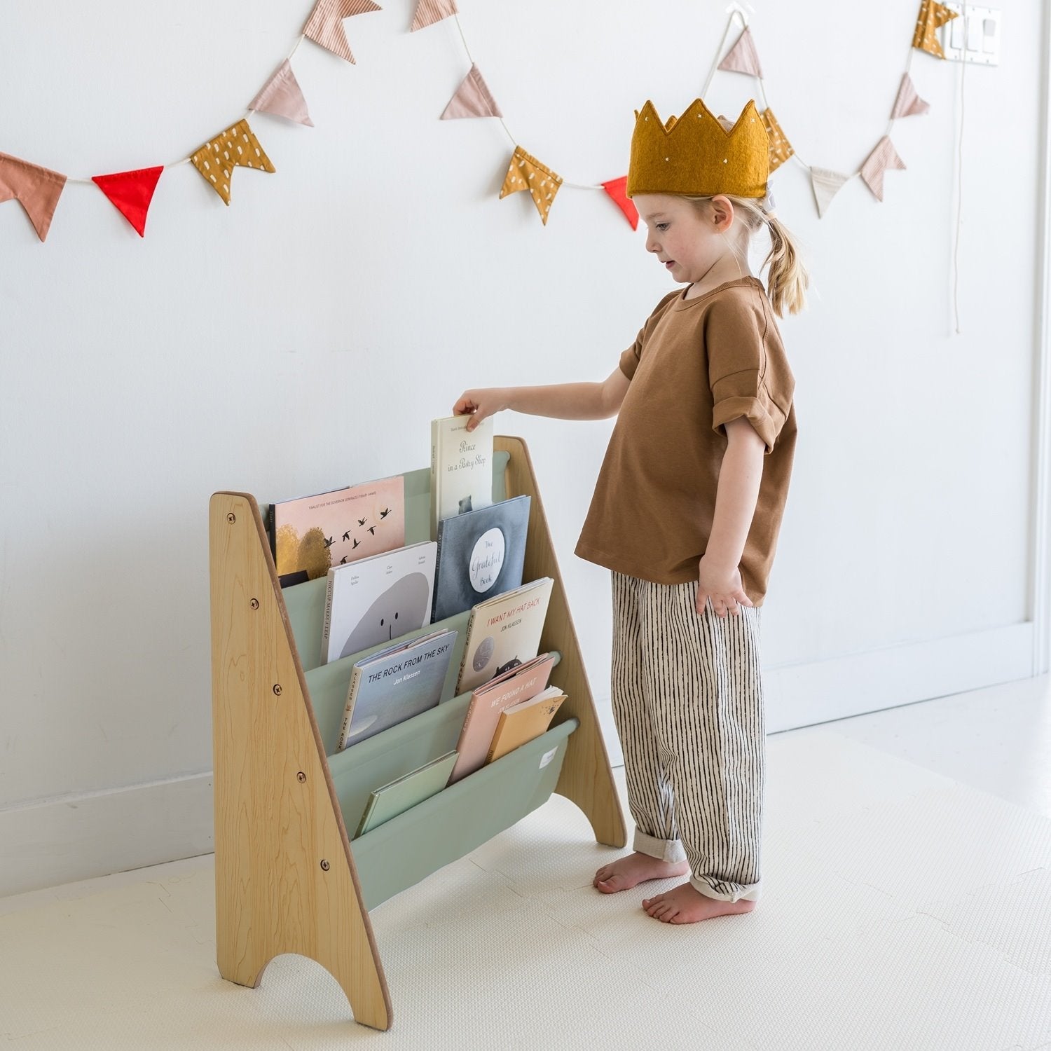 3 Sprouts Stojak na książki dla dzieci Recycled Solid Green