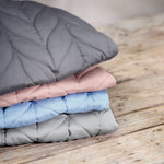 Babybjorn Leżaczek dla niemowlaka Bliss Woven Petal Quilt Jasnoszary zabawka