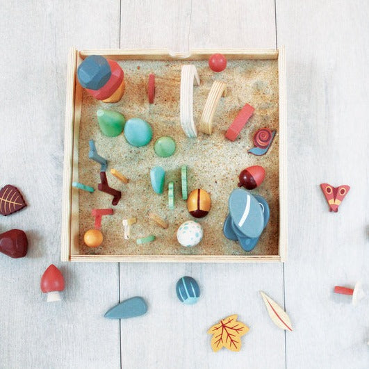 Tender Leaf Toys Zestaw kreatywny dla dzieci Skrzynka Leśne skarby