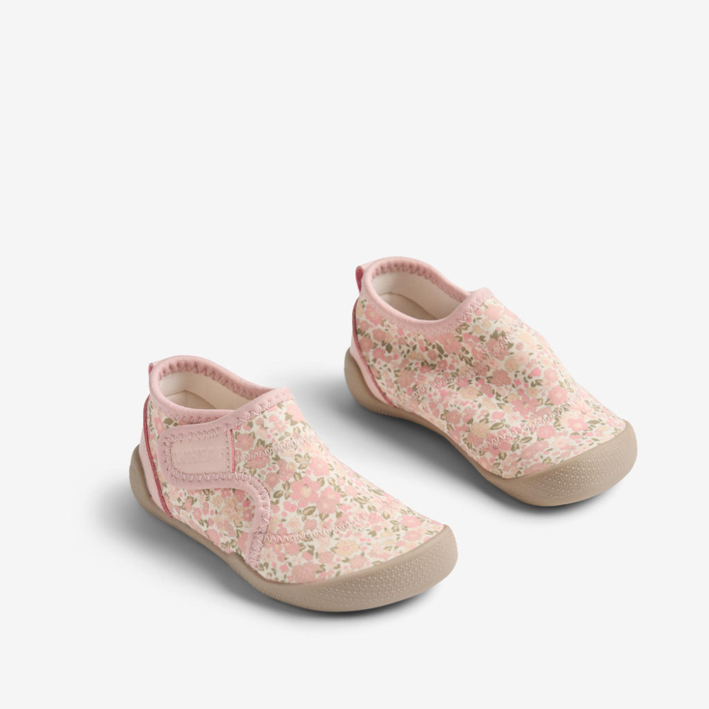 Wheat buciki plażowe dziecięce Shawn ivory flower meadow