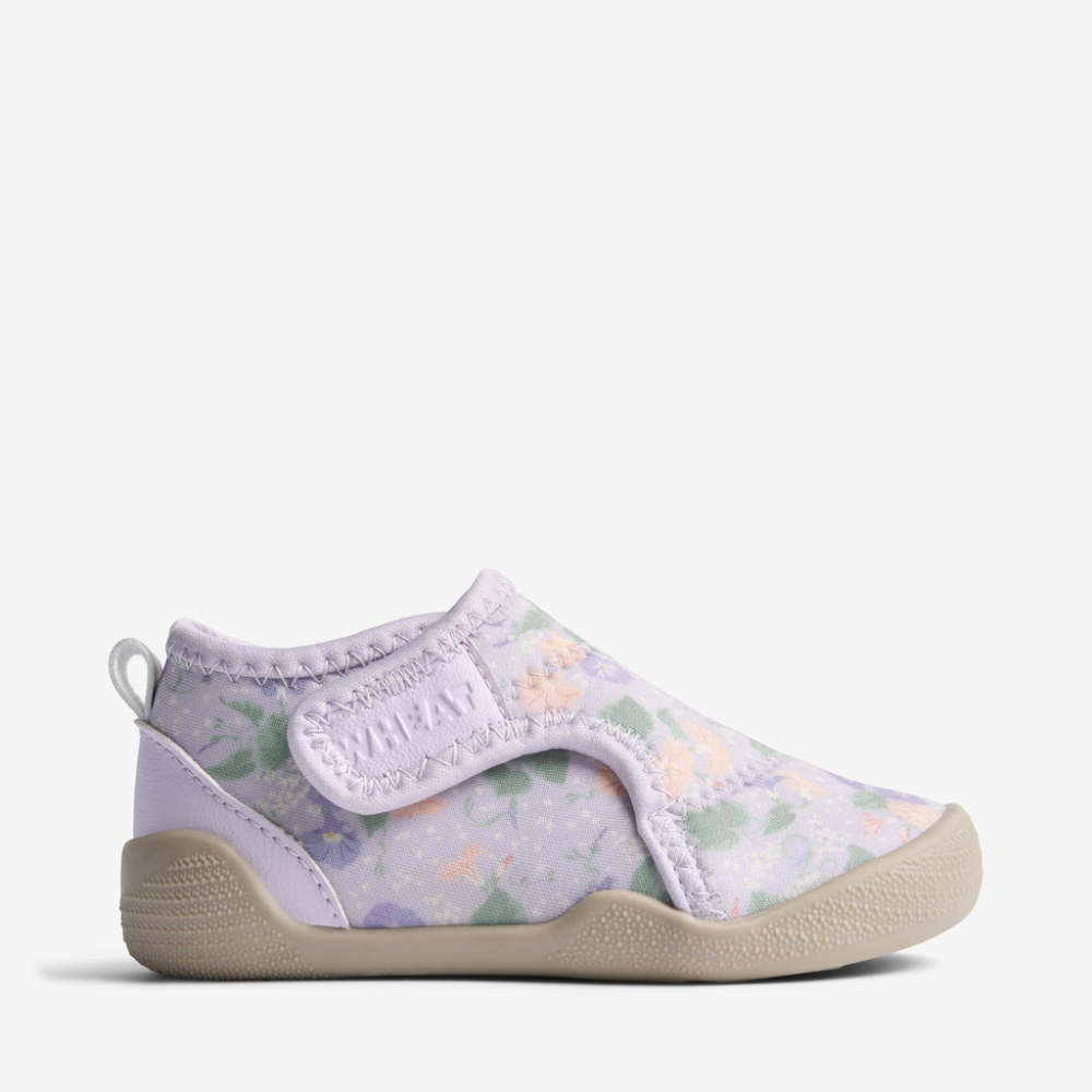 Wheat buciki plażowe dziecięce Shawn purple light petunias