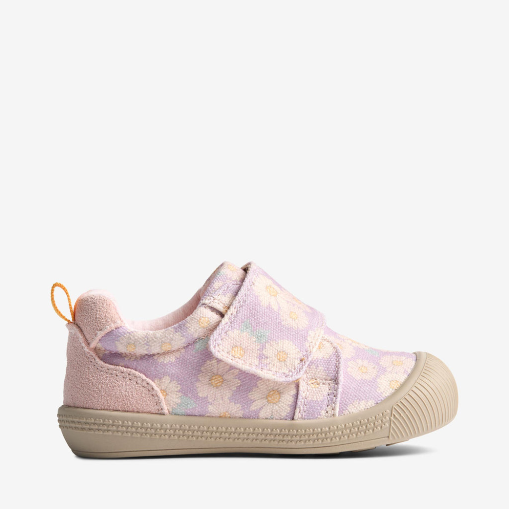Wheat dziecięce buciki prewalker Kei lavender daisies
