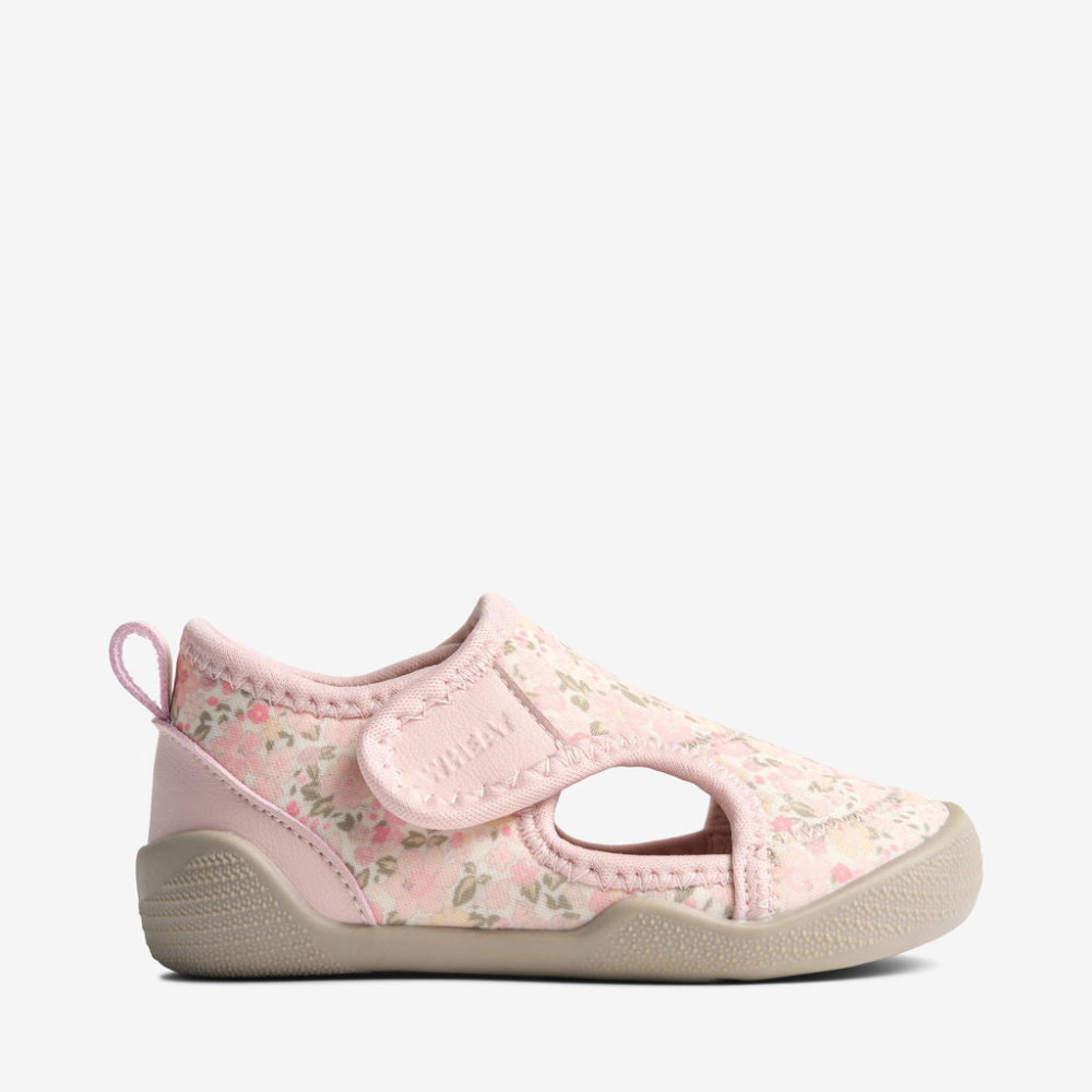 Wheat buciki plażowe dziecięce Swirl ivory flower meadow