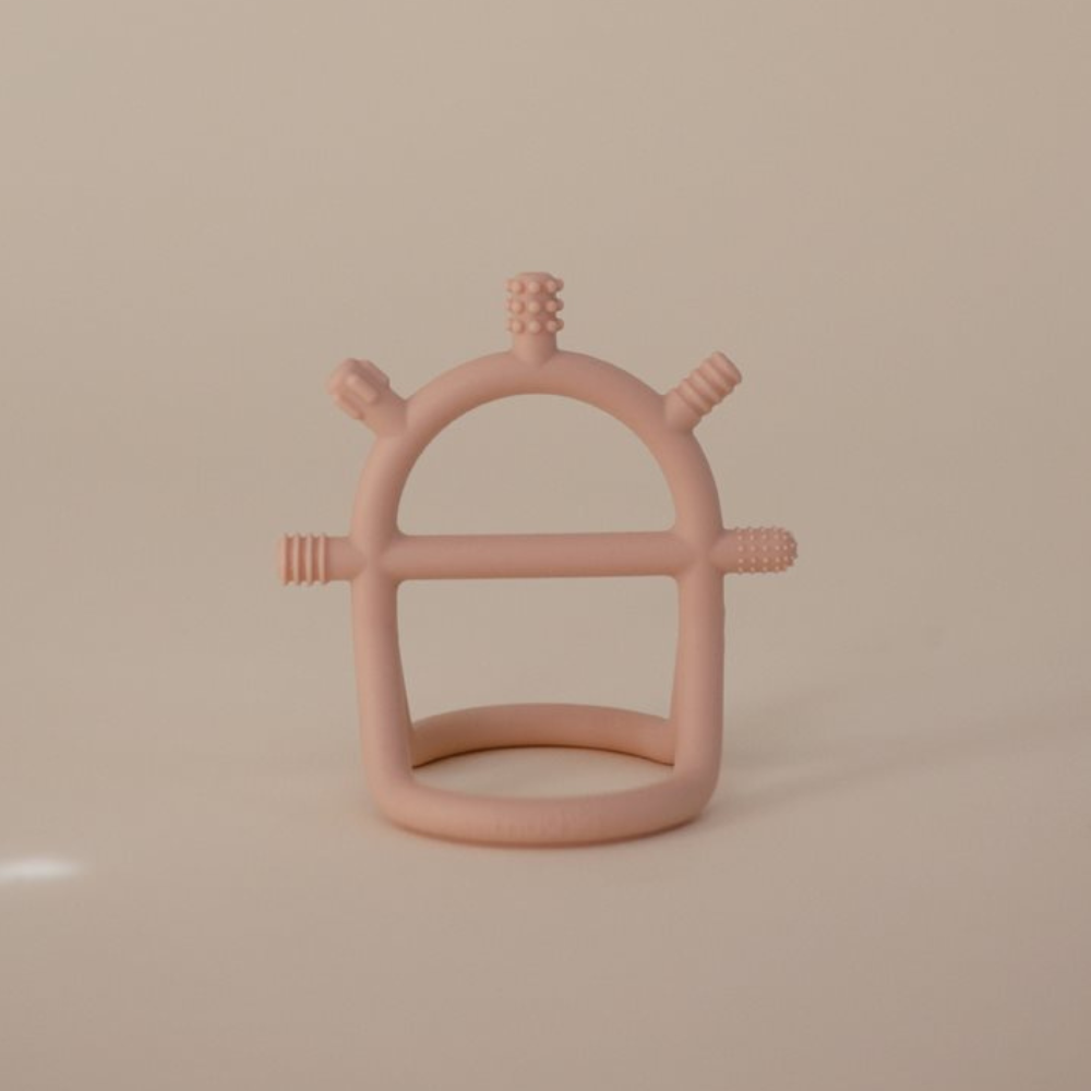 Mushie Gryzak Sensoryczny No Drop Blush