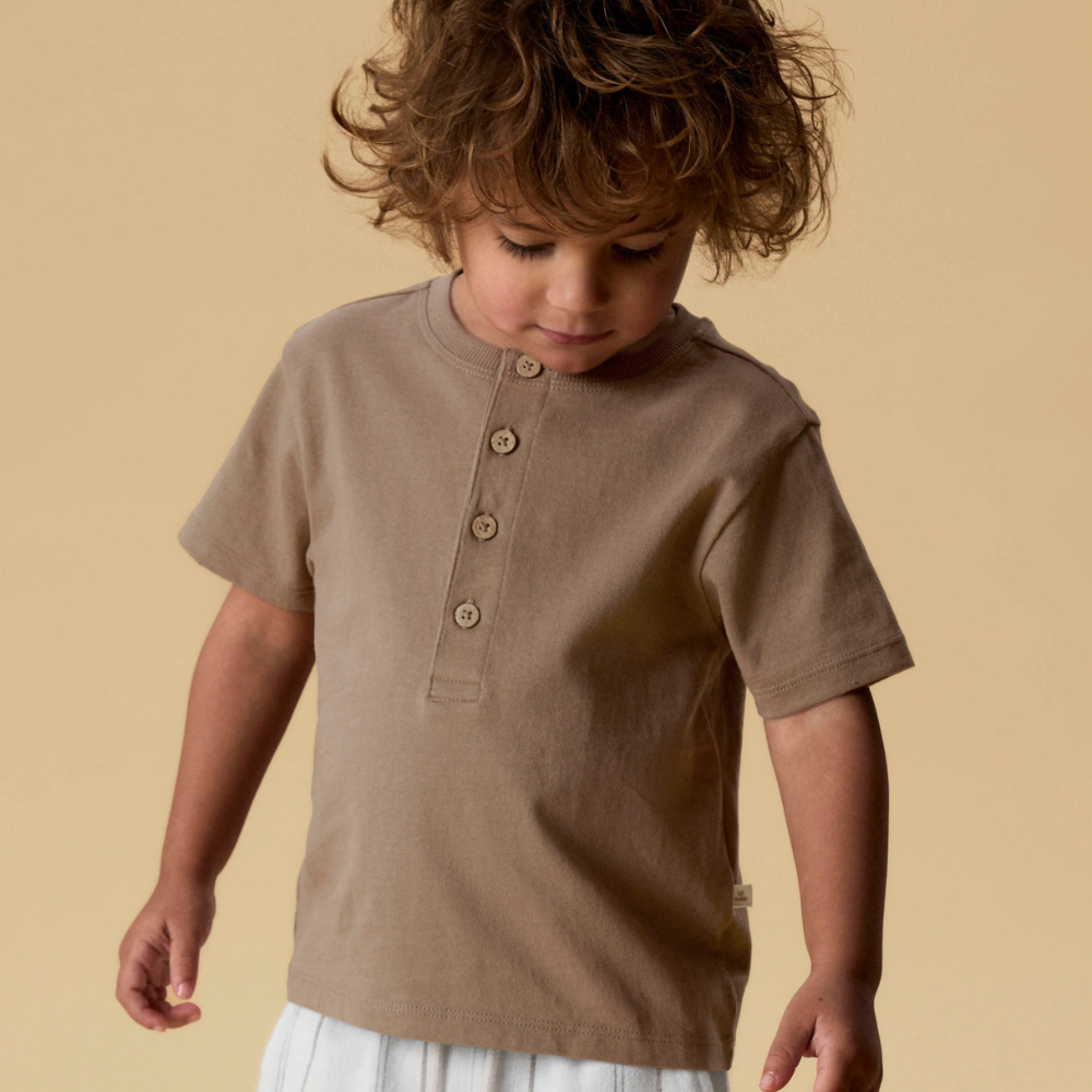 Lil' Atelier koszulka z krótkim rękawem Len Loose Top Coca Mocha NMMDOLAN