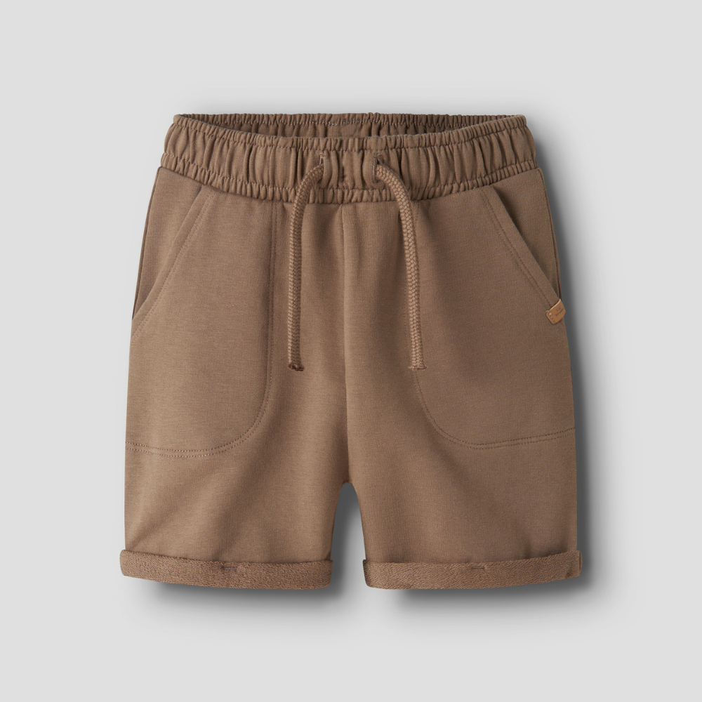 Lil' Atelier dresowe krótkie spodenki dziecięce Coca Mocha NMNOMAS