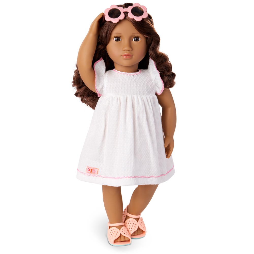 Our Generation lalka Gabriela w letniej sukience, strój kąpielowy i akcesoria na plażę, zginane łokcie i kolana 46 cm