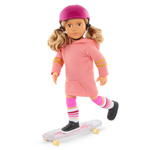 Our Generation Lalka Ollie skaterka z deskorolką, zginane łokcie i kolana 46 cm