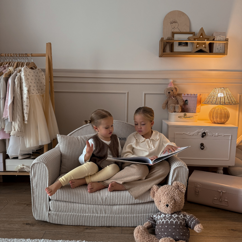 Muzpony Sztruksowa rozkładana mini sofa dziecięca Off White - Personalizacja
