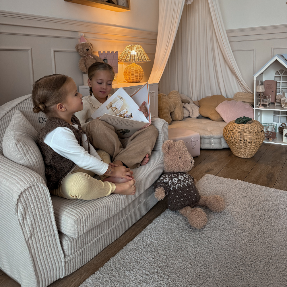Muzpony Sztruksowa rozkładana mini sofa dziecięca Off White - Personalizacja