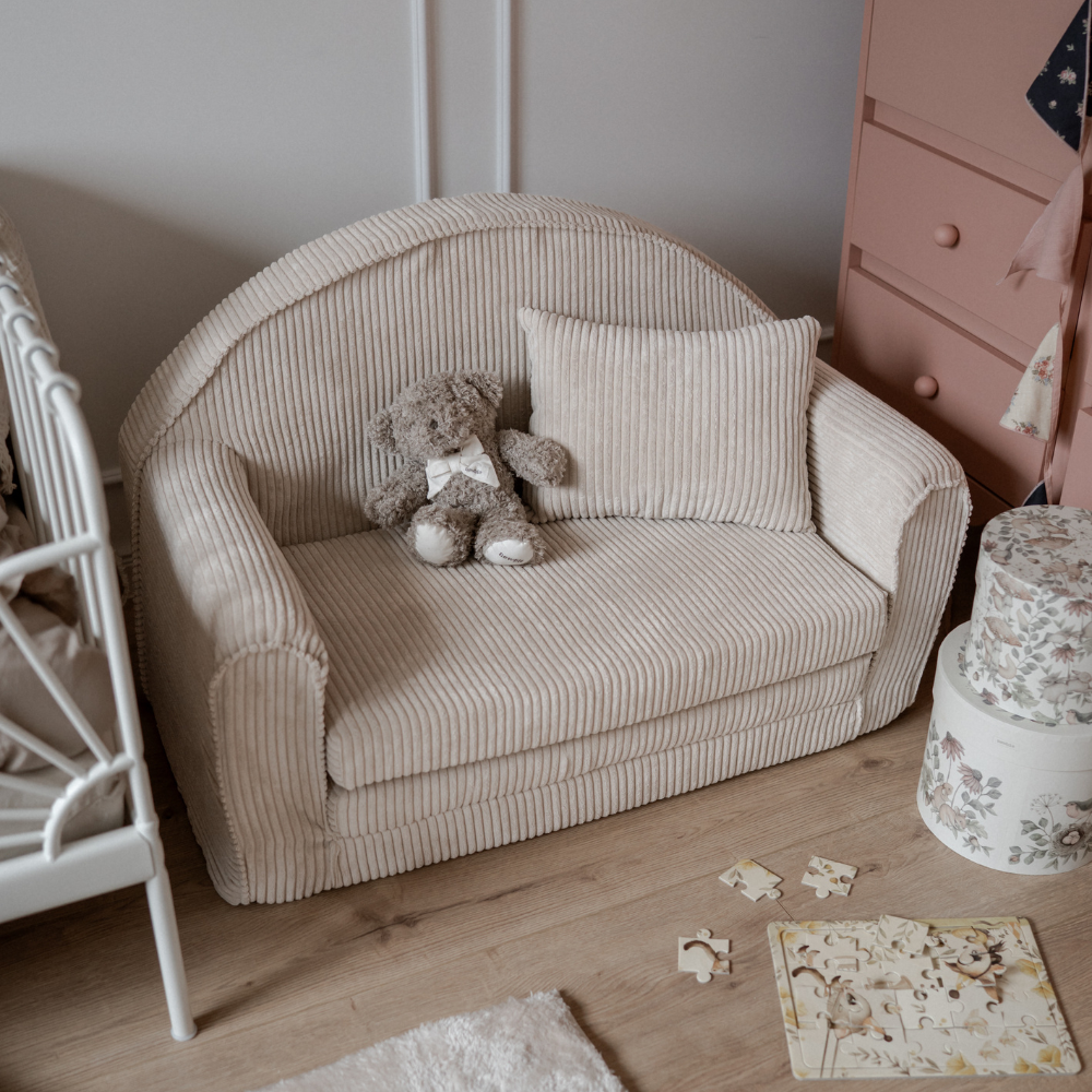Muzpony Sztruksowa rozkładana mini sofa dziecięca Off White