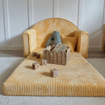 Muzpony Sztruksowa rozkładana mini sofa dziecięca Sandy Yellow