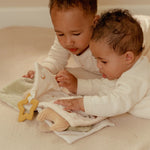 Little Dutch Książeczka aktywizująca dla niemowlaka Newborn Naturals