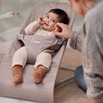 BABYBJORN Leżaczek dla niemowlaka BLISS COTTON Petal Quilt Piaskowy Szary