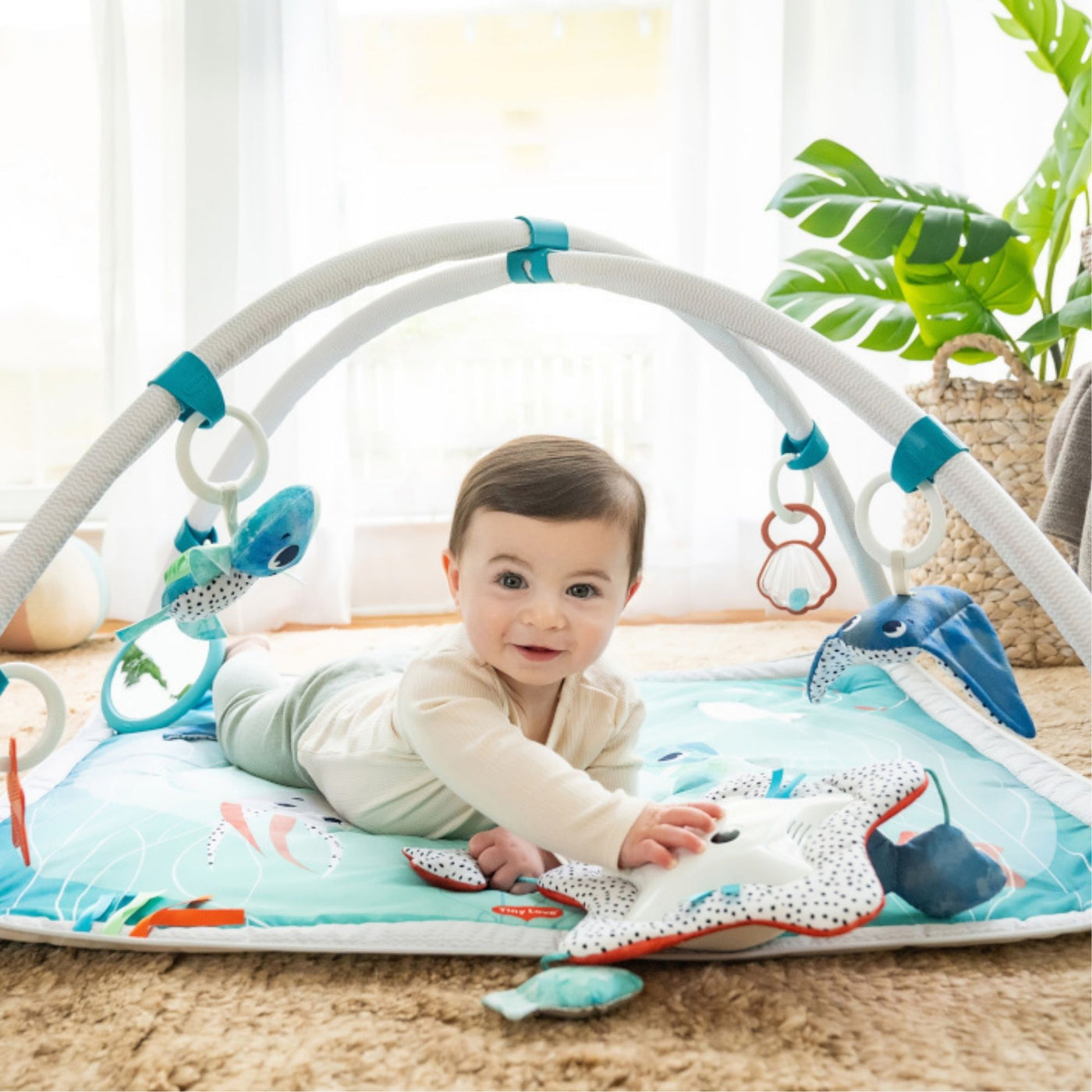 Tiny Love Mata Edukacyjna z Pałąkami Skarby Oceanu - 4kidspoint.pl