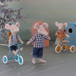 Maileg maskotka mysz Tricycle Big brother with bag