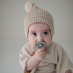 Frigg Smoczek kauczukowy okrągły Daisy French Gray 0+ - 4kidspoint.pl