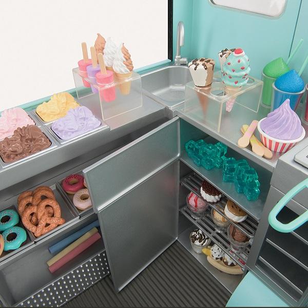 OurGeneration Ciężarówka z lodami i wyposażeniem Sweet Stop Ice Cream Truck - 4kidspoint.pl