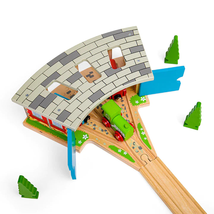 Bigjigs Toys Parowozownia Dla Trzech Lokomotyw