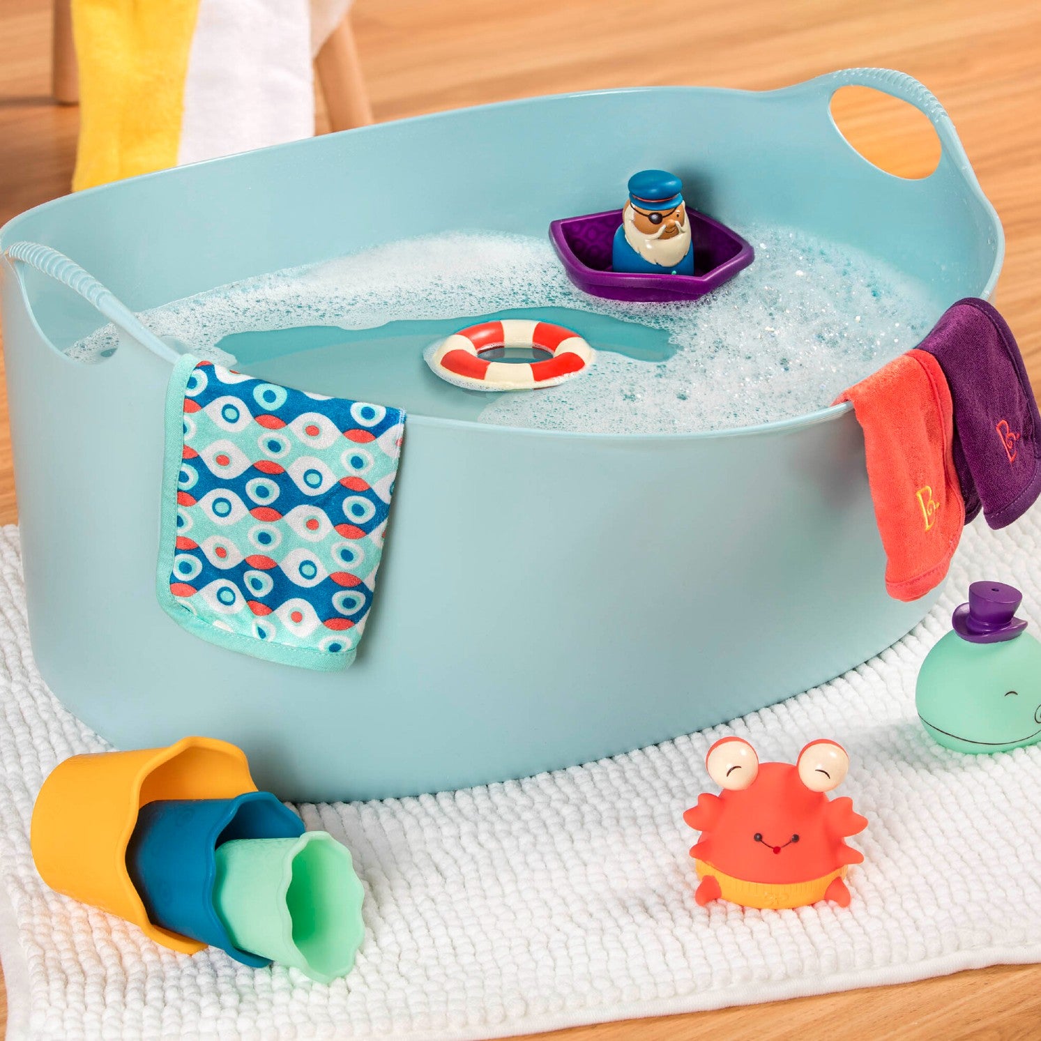 B.Toys Zestaw do kąpieli dla niemowląt Wee B. Splashy