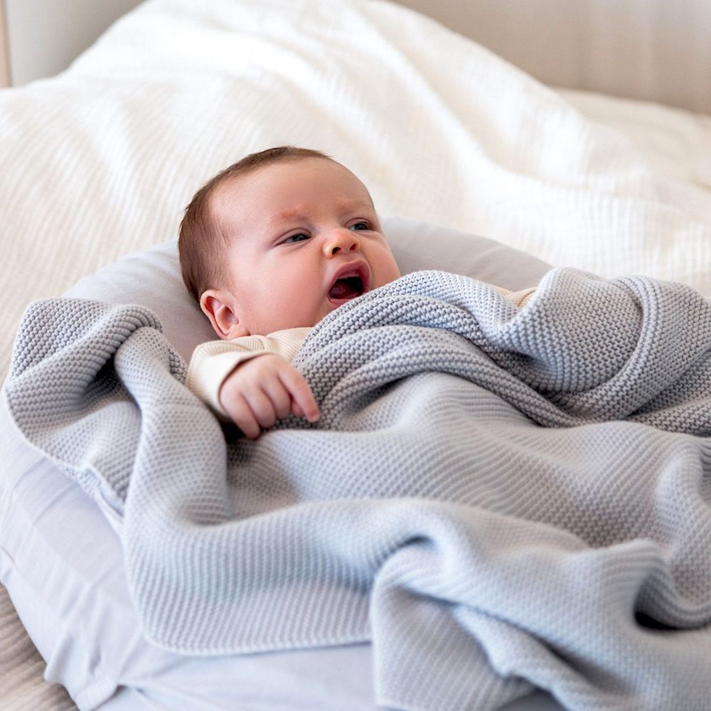 Poofi Poduszka ciążowa uniwersalna NEST Jasny Szary