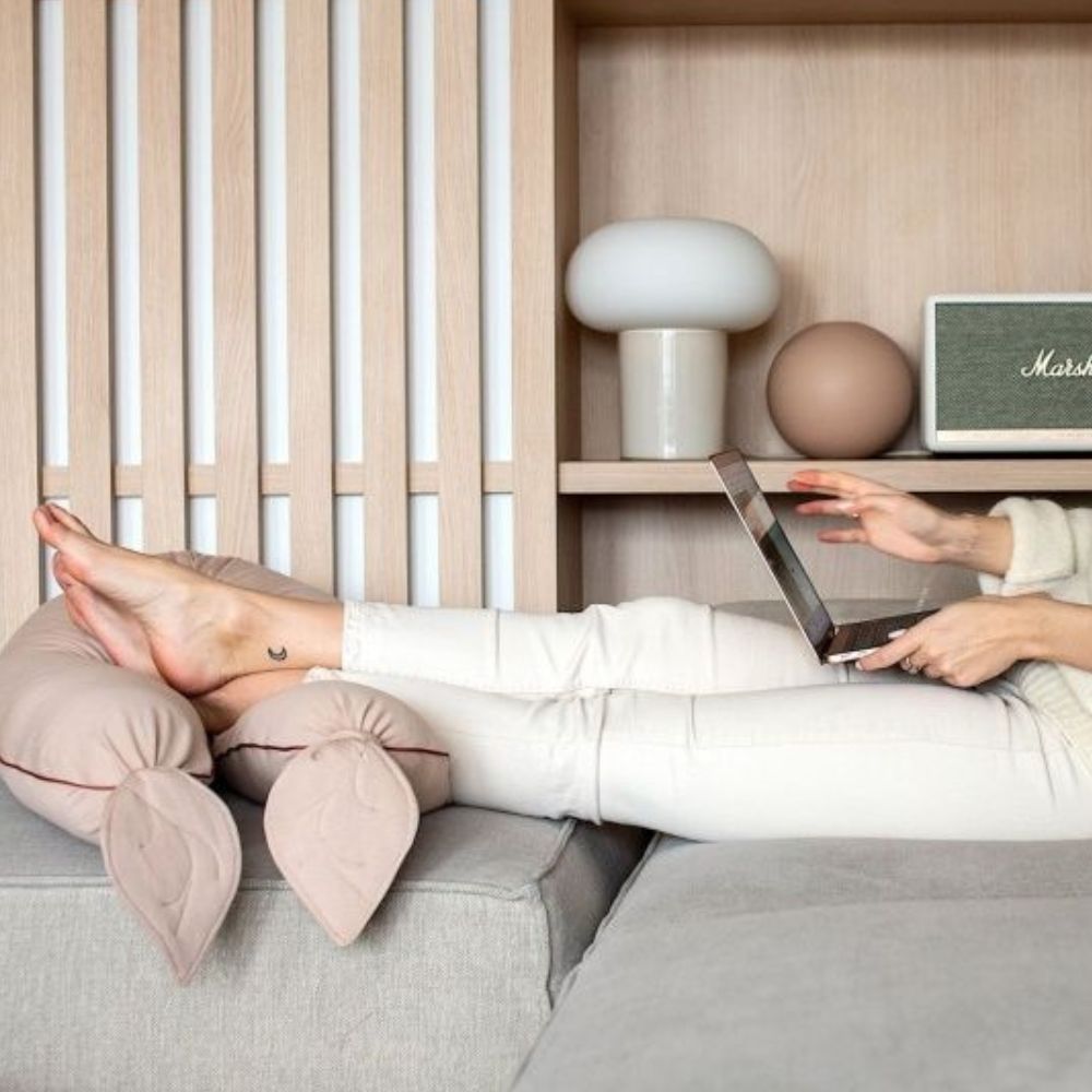 Poofi Poduszka ciążowa uniwersalna NEST Piwonia