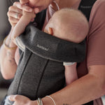 BABYBJORN nosidełko dla niemowlaka MINI 3D Jersey Charcoal Grey