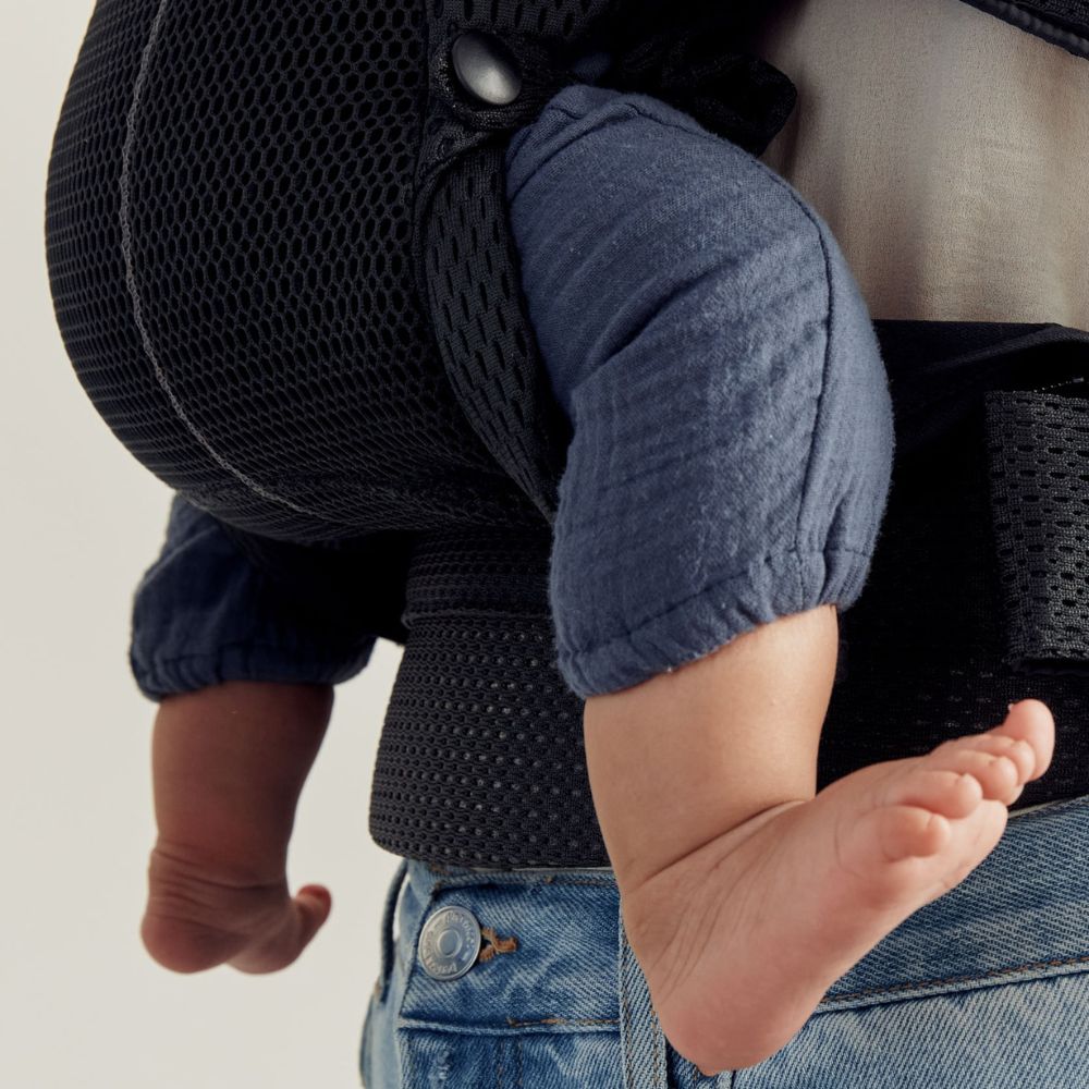 BABYBJORN nosidełko dla niemowlaka Harmony 3D Mesh Black