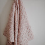 My Memi Kocyk z wełny merino Powder Pink