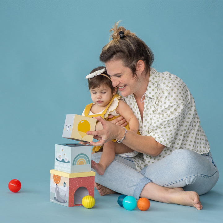 Taf Toys Wieża dla dzieci z otworami na piłki Biegun Północny Sorter