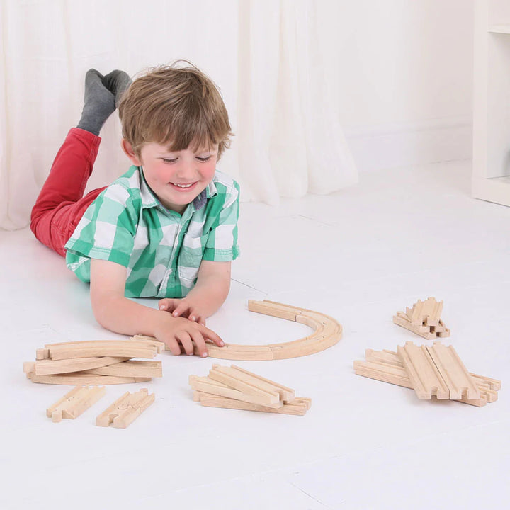 Bigjigs toys Tory drewniane zestaw 24  torów prostych i na łuku różnych wielkości